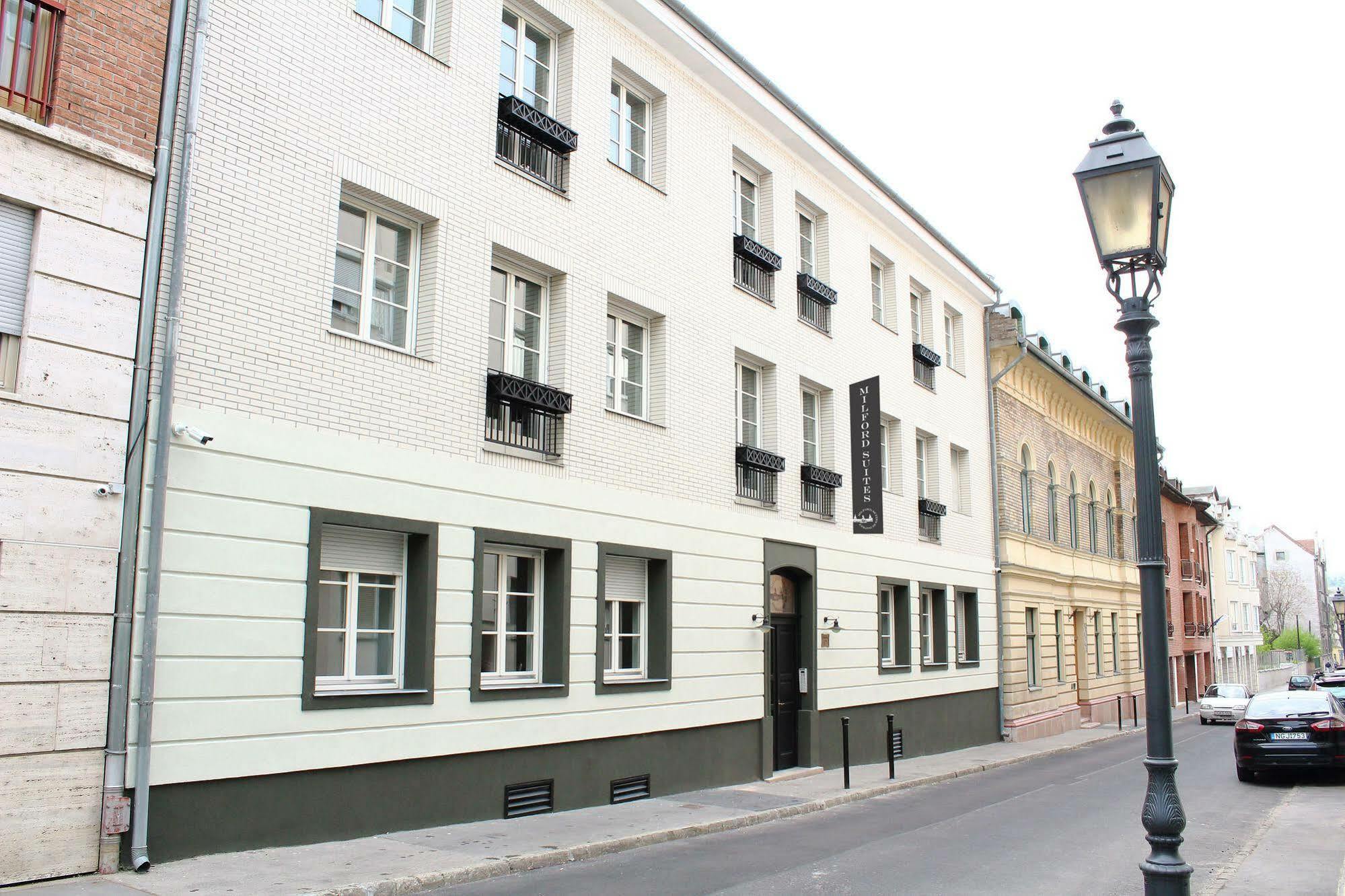 Milford Suites Budapeste Exterior foto